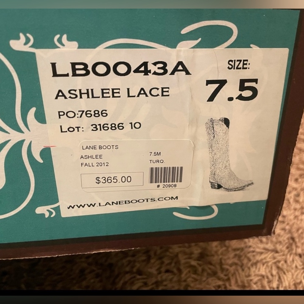 Lane “Ashlee Lace” Turquoise Boots - Picture 10 of 10